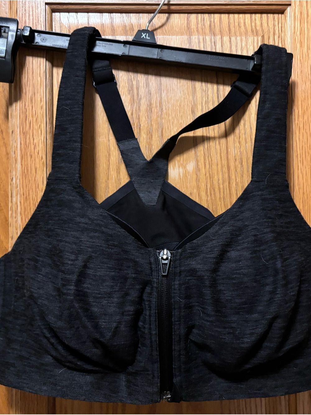 Victoria's Secret knockout front close sports bra